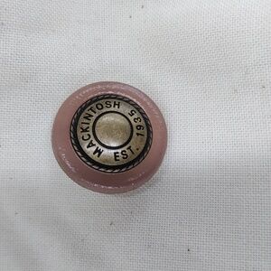 Macintosh Vintage Buttons (8)